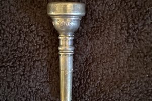 Bach Corp.  10.5C Cornet